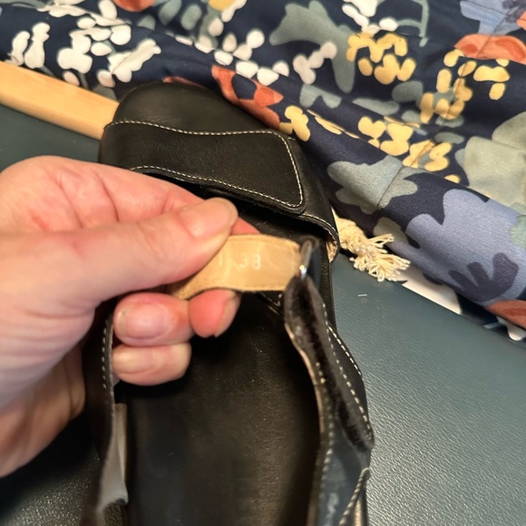 Mephisto Sandals - Picture 4 of 4